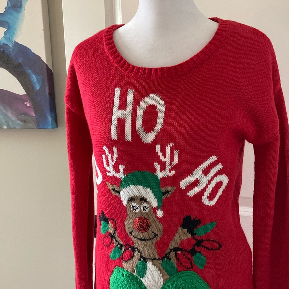Medium Red and Green Crew Neck Christmas Sweater - Picture 3 of 11